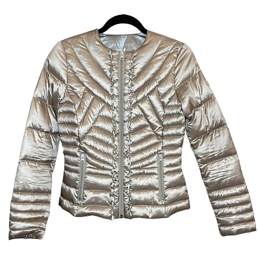 Bernardo puffer crop no collar jacket with ruffles - packable! (size XS)
